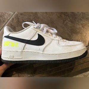 nikes shoes- courts